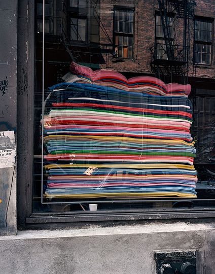 Wayne Sorce:  Urban Color: Blankets, New York, 1986